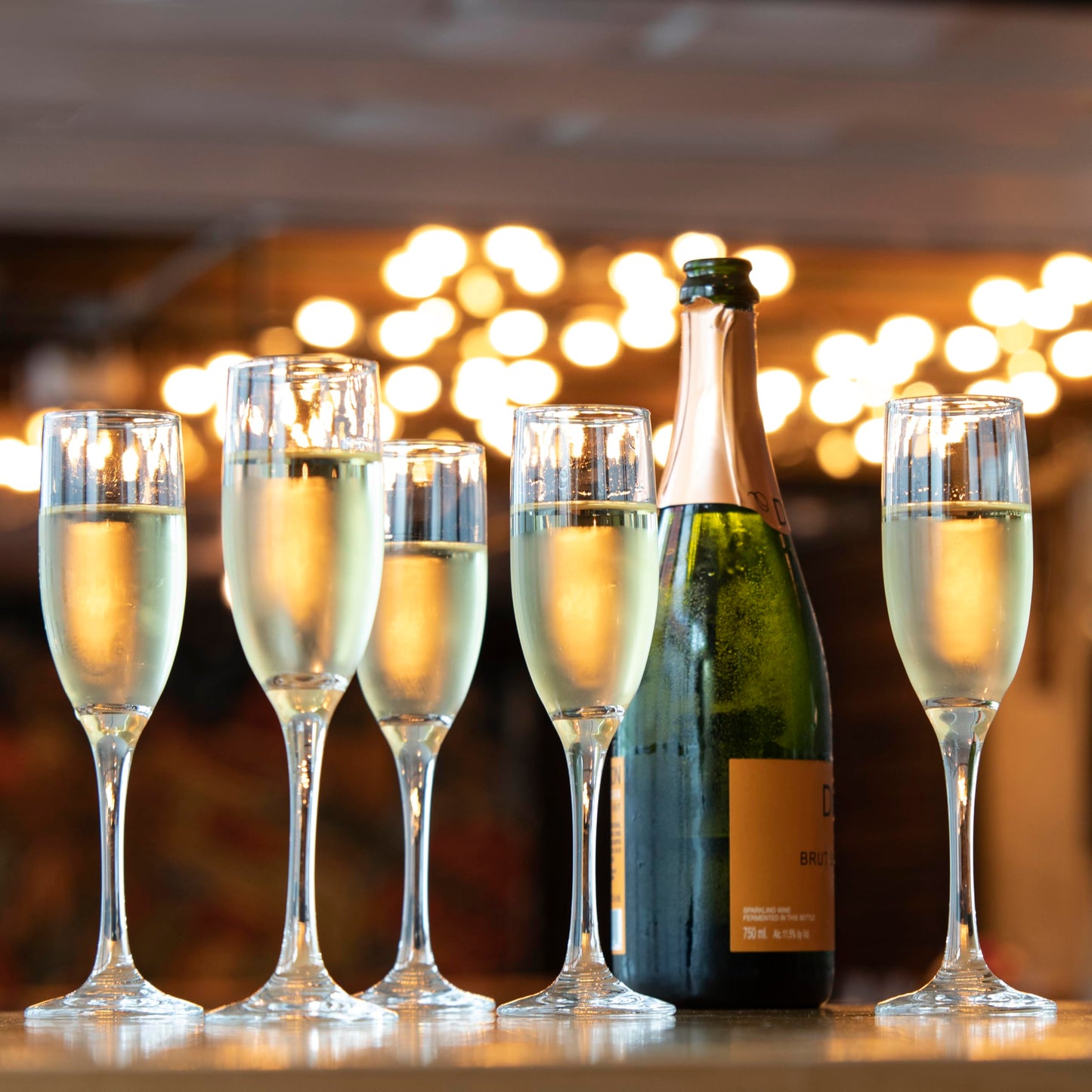 TRUE Stemmed Champagne Flutes, Elegant Clear Champagne Glasses Gift Set, Perfect for Prosecco, Sparkling Rose, Mocktails, Home Bar, Housewarming Party, Wedding Gifts, 5.75 oz, Set of 6
