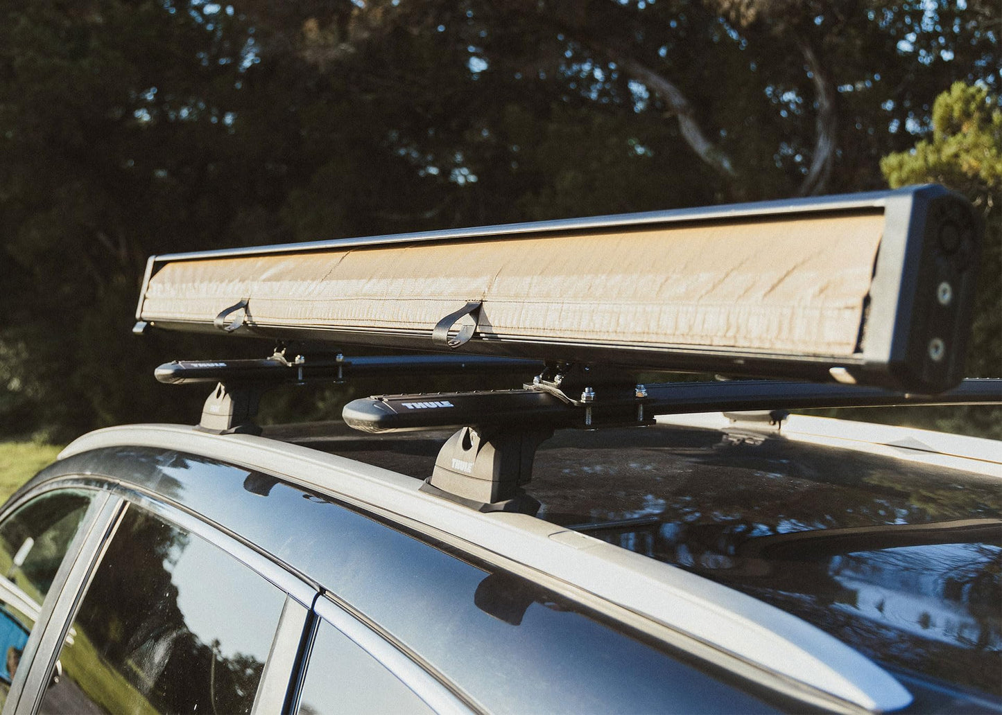 KAMMOK CROSSWING: Car Awning | Three-Second Deployment | No Supports Required | All-Weather Durability | Adjustable Coverage | Charcoal Gray 7 ft
