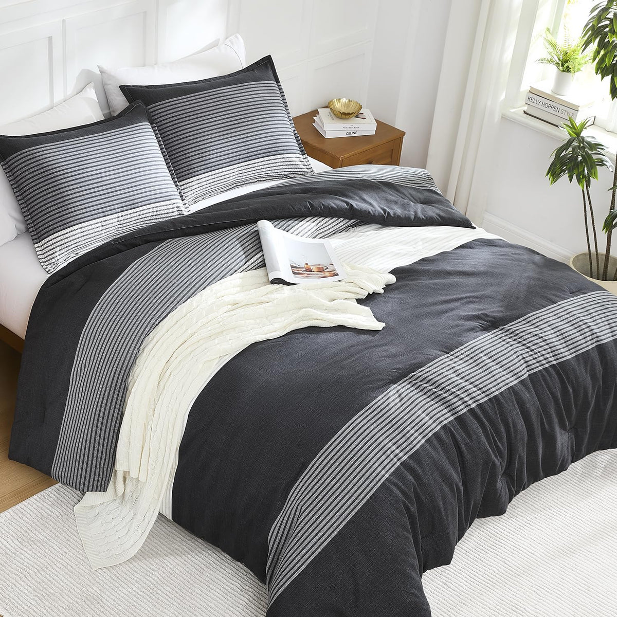 Litanika Comforter King Size Set Black White Grey - 3 Pieces Lightweight Bedding Comforter Set, Fluffy Down Alternative Comforter (1 Comforter, 2 Pillowcases)