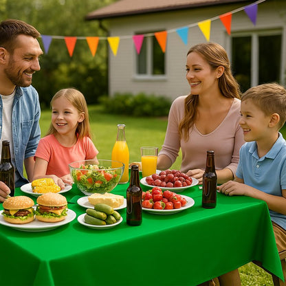 QZYL 2 Pack Green Plastic Tablecloths, 108 x 54 Inches Green Tablecloth for Rectangle Table, Rectangle Disposable Tablecloth Party Tablecover, Table Decor Party Supplies for Outdoor Indoor