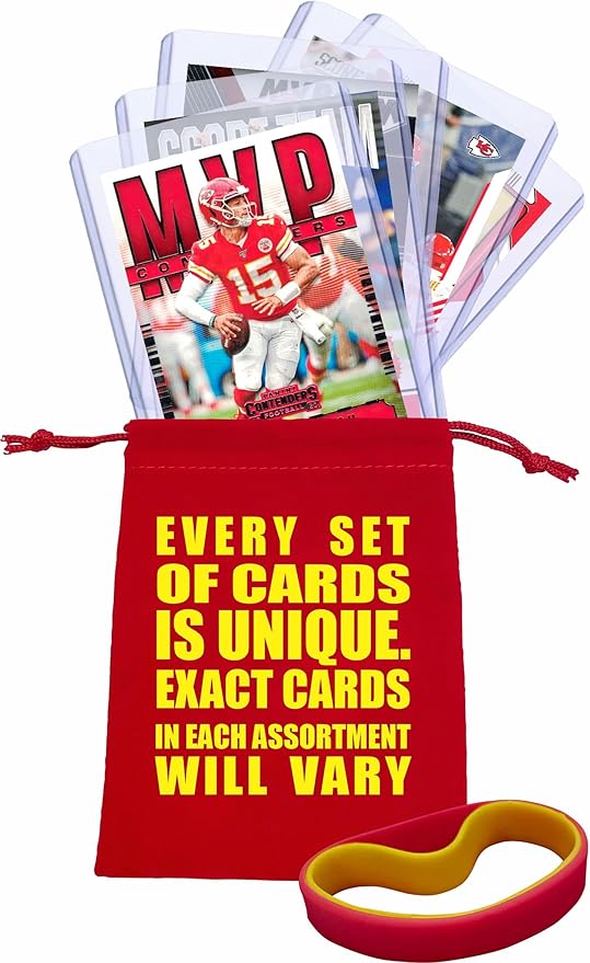 Patrick Mahomes (5) Assorted Football Cards Gift Pack - Kansas City Chiefs Trading Card