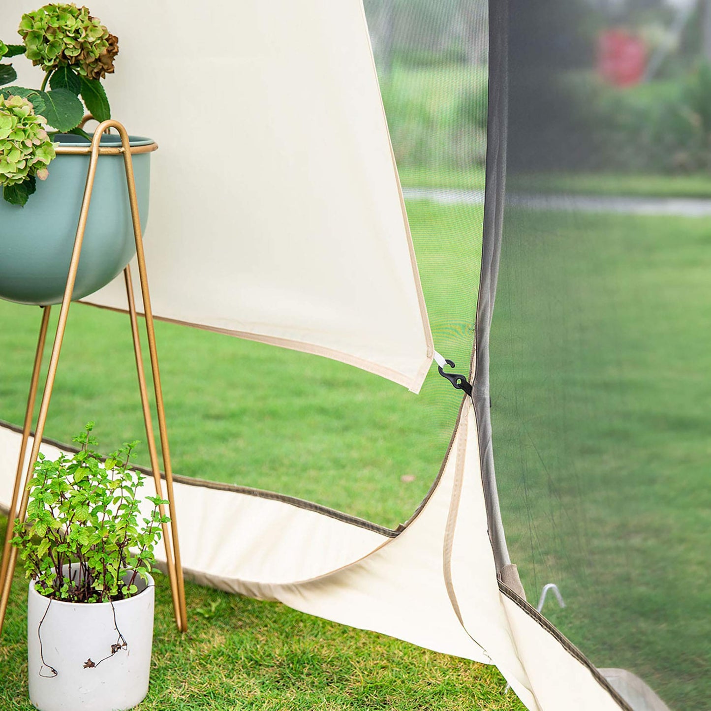 Alvantor Pop Up Bubble Tent - 6’ x 6’ Instant Igloo Tent - 2-3 Person Screen House for Patios - Large Oversize Weather Proof Pod - Cold Protection Camping Tent - Beige