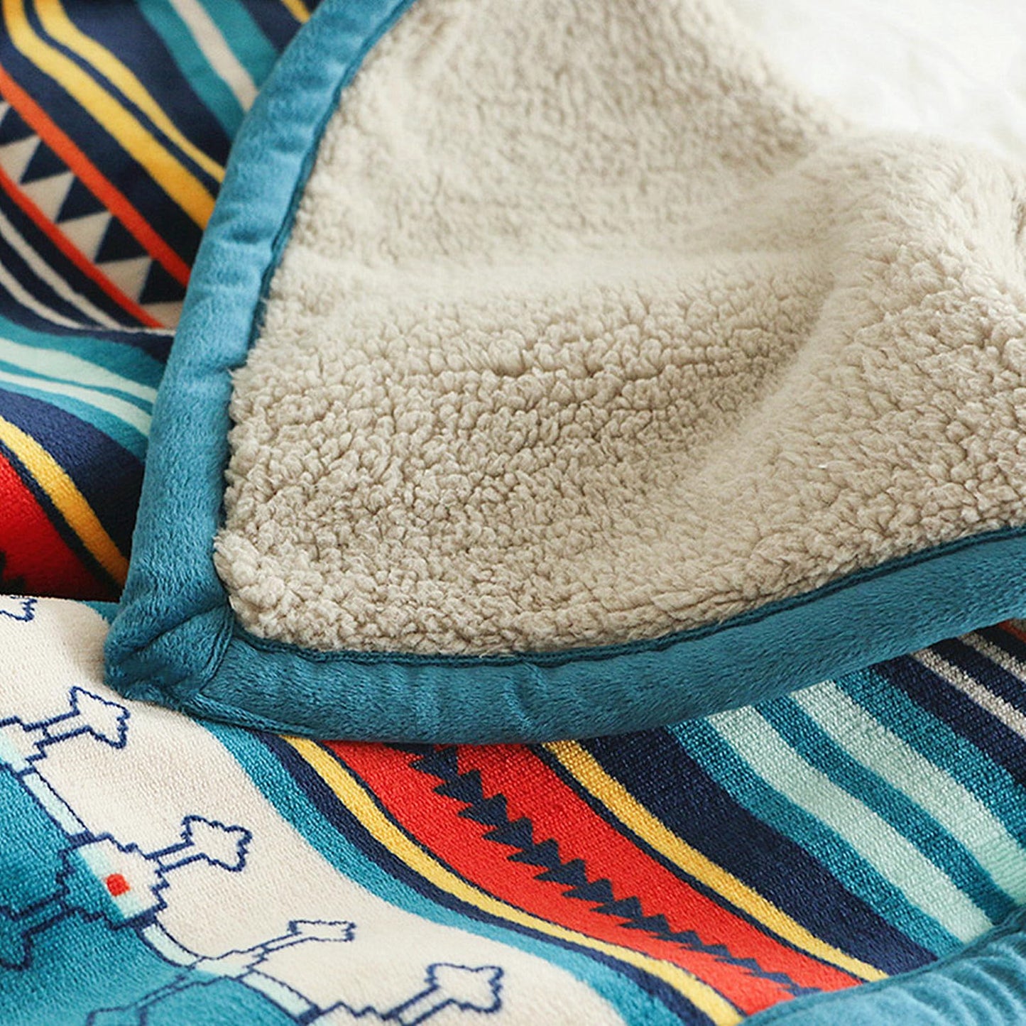 UKELER Bohemian Sherpa Throw Blanket, Faux Fur Blanket Twin Size, Large Super Soft Fluffy Bed Blankets Throws for Bedroom, Living Room, Couch, Sofa, Office, Camping Plush Furry Blanket 60''x80''