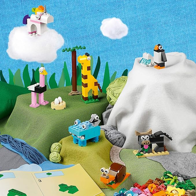 Lego Classic 11011 1500 pcs/Piece.