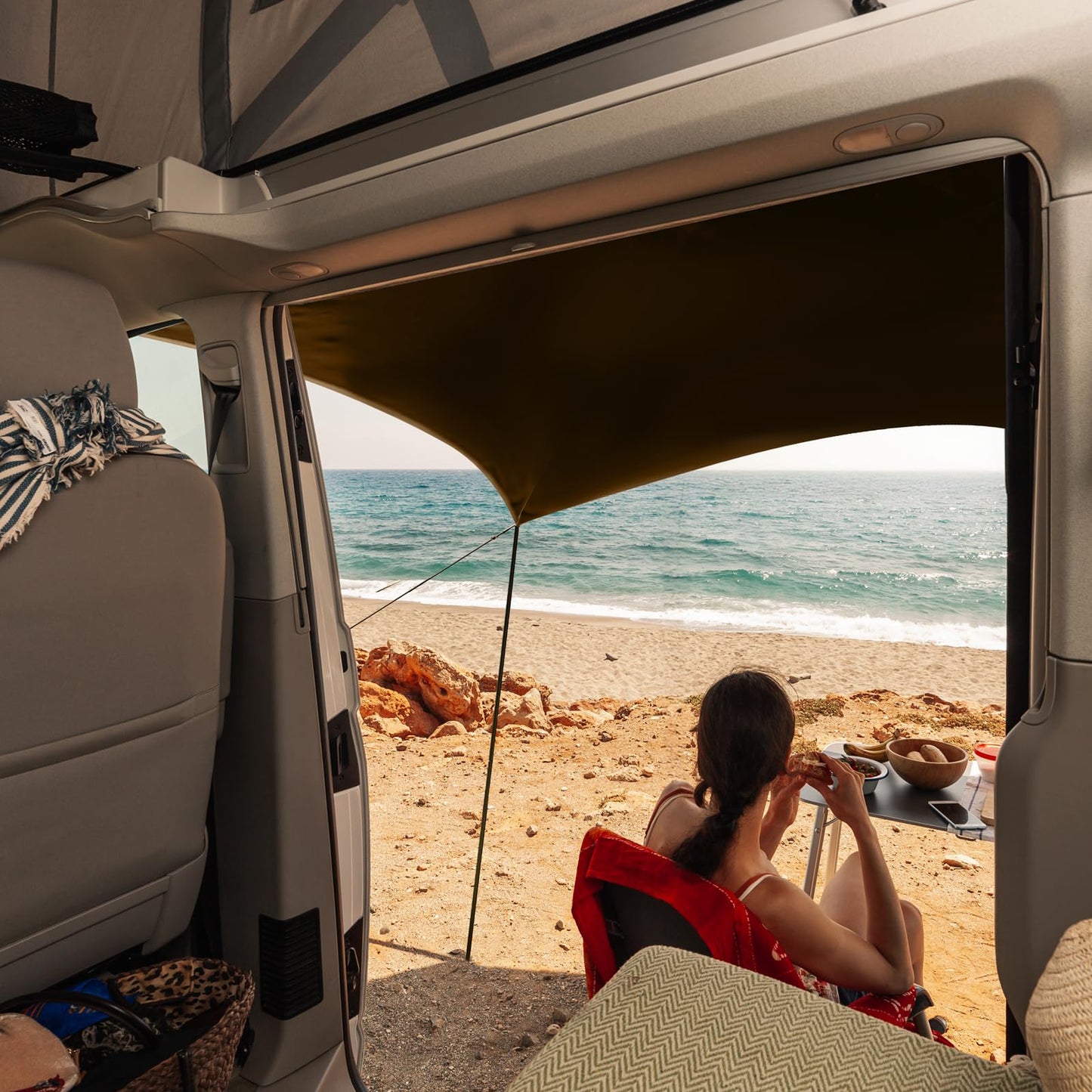 TIMBER RIDGE 19x9.8ft Retractable Car Awning with Blackout Coating, 186ft² Roof Rack Pull-Out Sun Shade Overland Camping, UPF50+ Waterproof Sun Shelter for Vehicle/Truck/Jeep/SUV/Van Grey