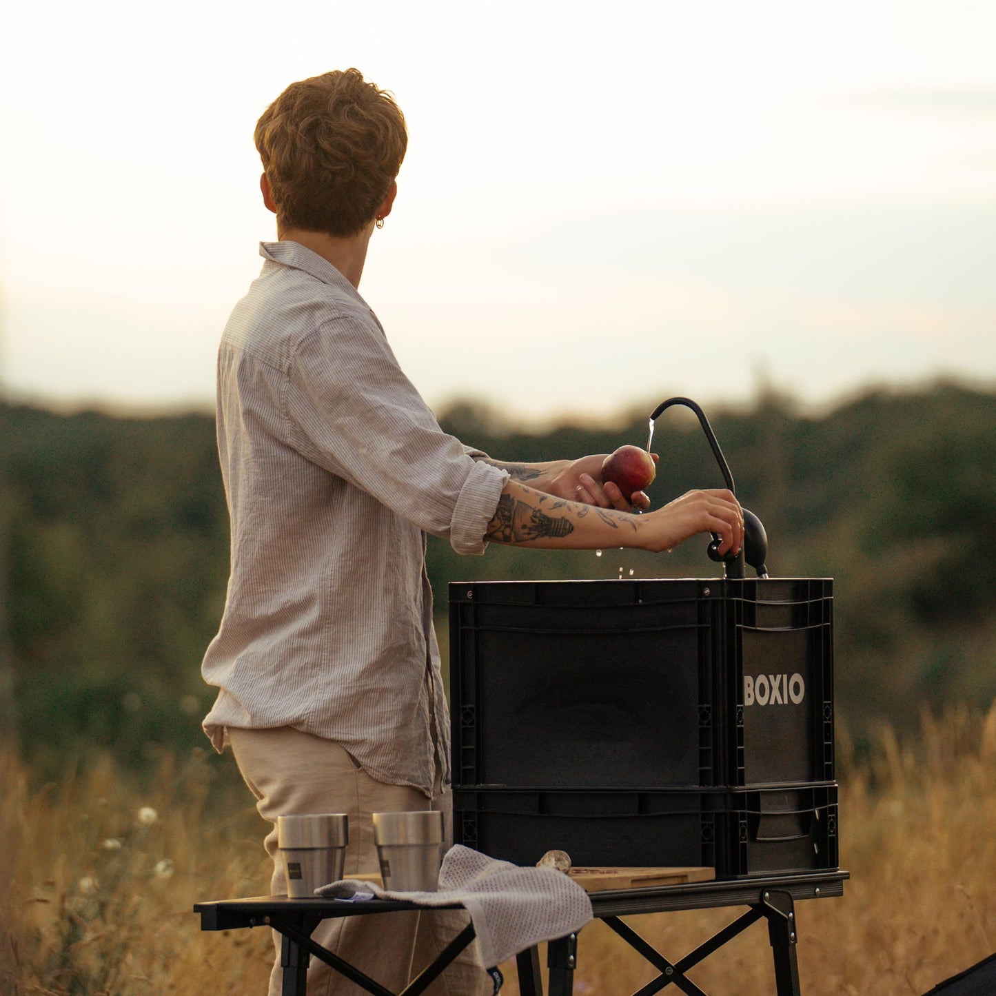 BOXIO - Wash: Portable Sink & Handwashing Station for Camping & RV Life, Ideal camping gear for outdoor kitchens & hygiene onthego, Portable Washer for Garden, Boat, Hunting, Worksite & Outdoor Events