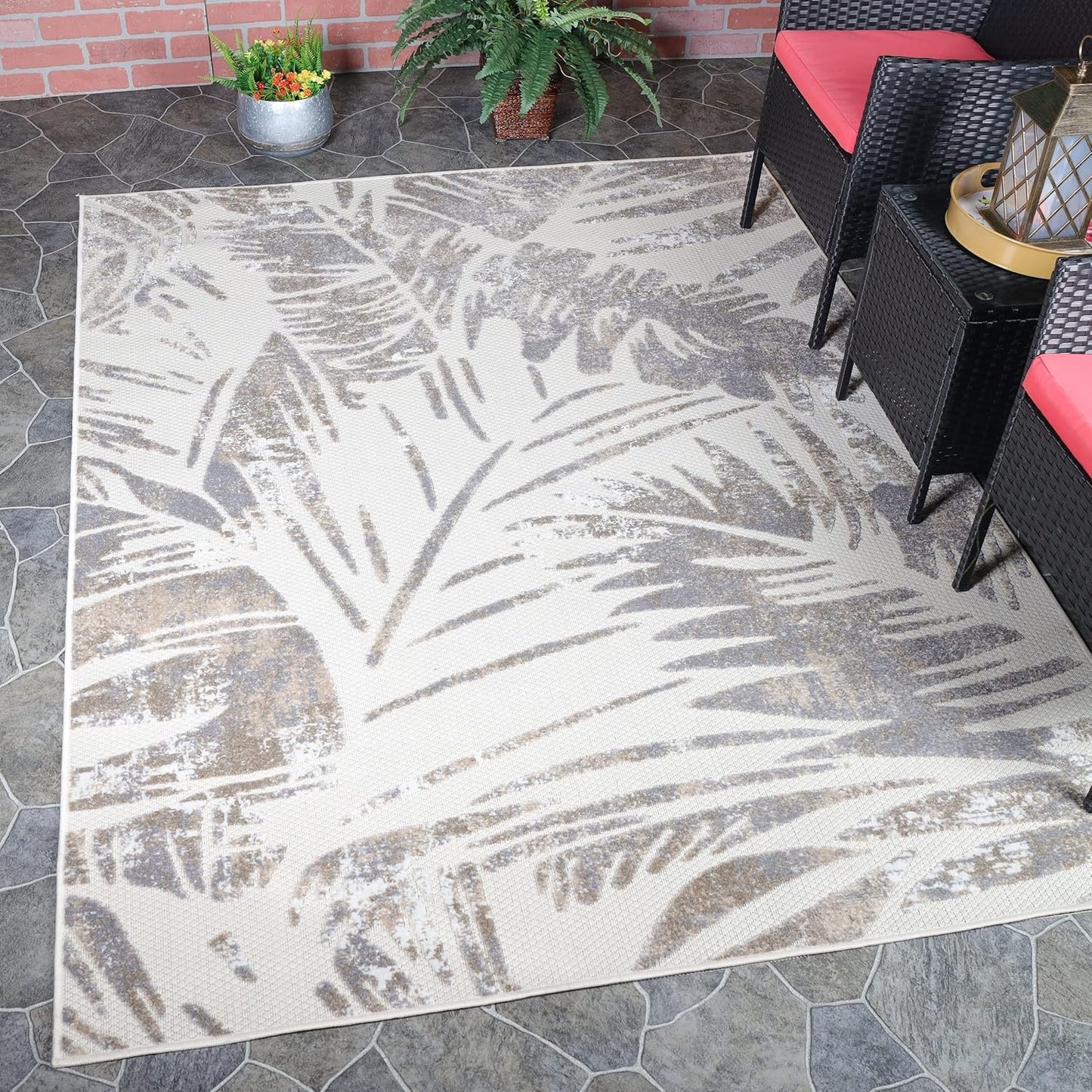 Superior Indoor Outdoor Area Rug, Floor Decor Perfect for Patio, Pool, Deck, Kitchen, Entryway, Tropical Leaves Coastal Style Rug, Siesta Collection, 5' 2" x 7' 2", Slate