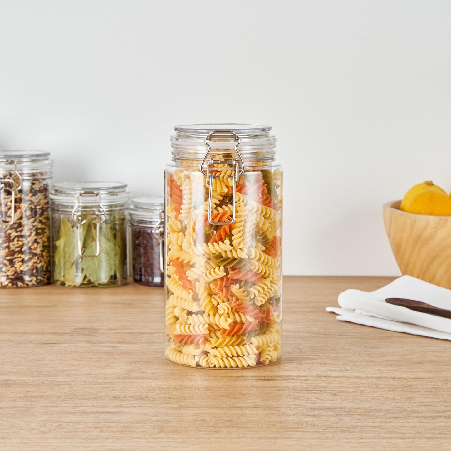 Restaurantware-Met Lux 51 Ounce Mason Jars, 20 Airtight Storage Jars With Lids - Rubber Gasket, Wide Mouth, Clear Plastic Round Canisters, Durable, For Kitchen And Pantry Storage Of Bulk Dry Food