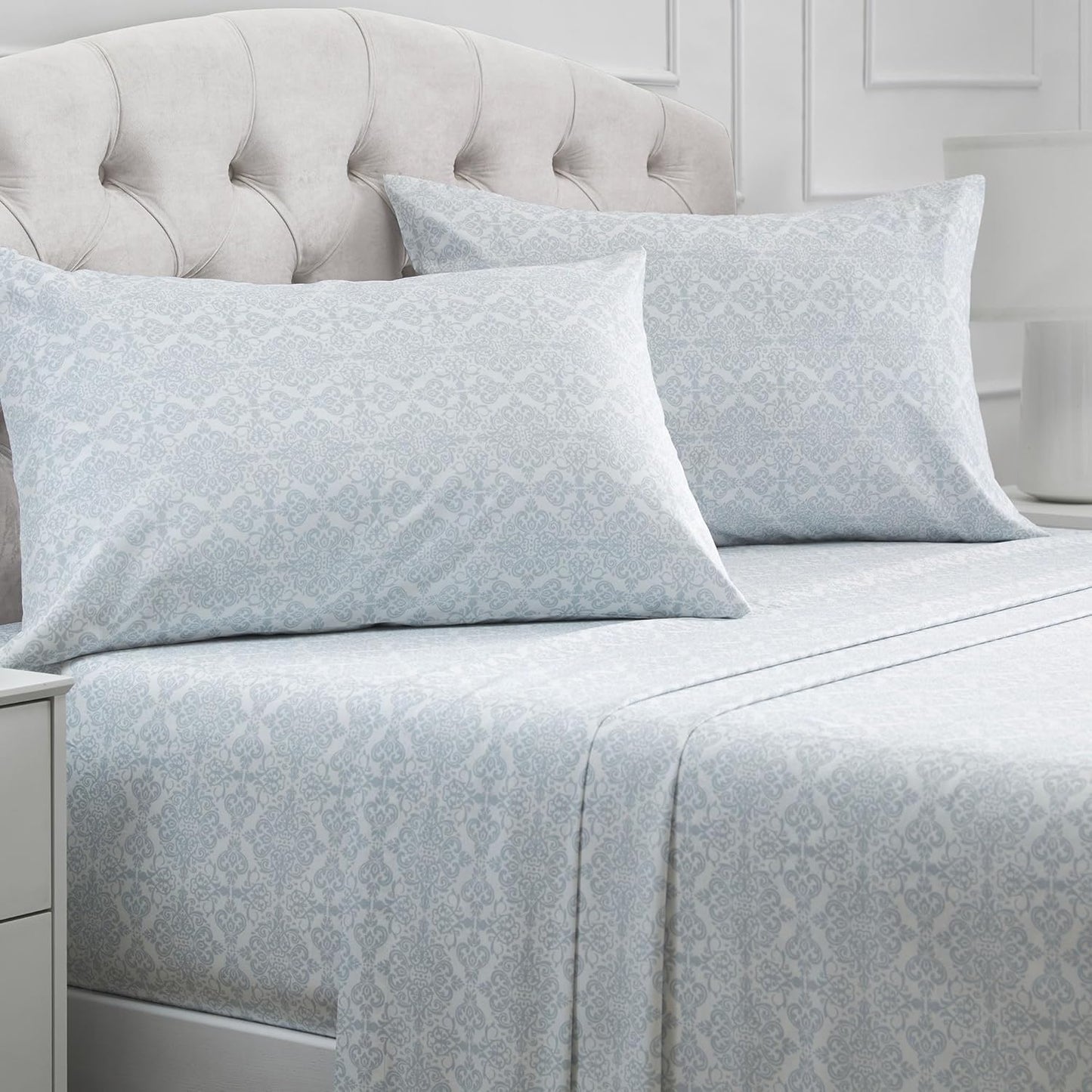 Mellanni California King Sheets Set - 4 PC Hotel Luxury Bedding | Extra Soft, Cooling, Wrinkle-Resistant (Laced Sky Blue)