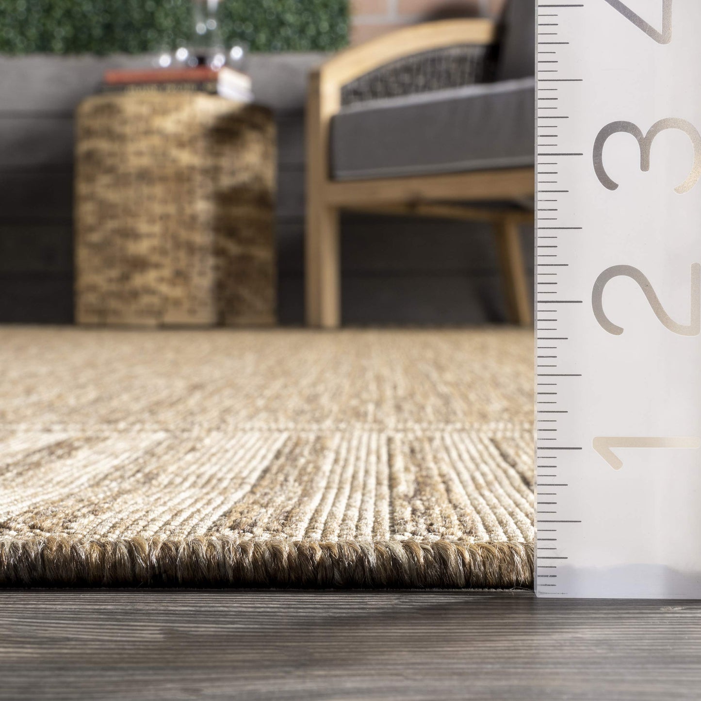 Nuloom Asha Light Brown/Ivory, 6'7" x 9', Casual, Striped Border, Soft and Cozy, High Traffic, Easy Clean, Durable Area Rug for Indoor/Outdoor Patio, Deck, Porch, Garden, Courtyard