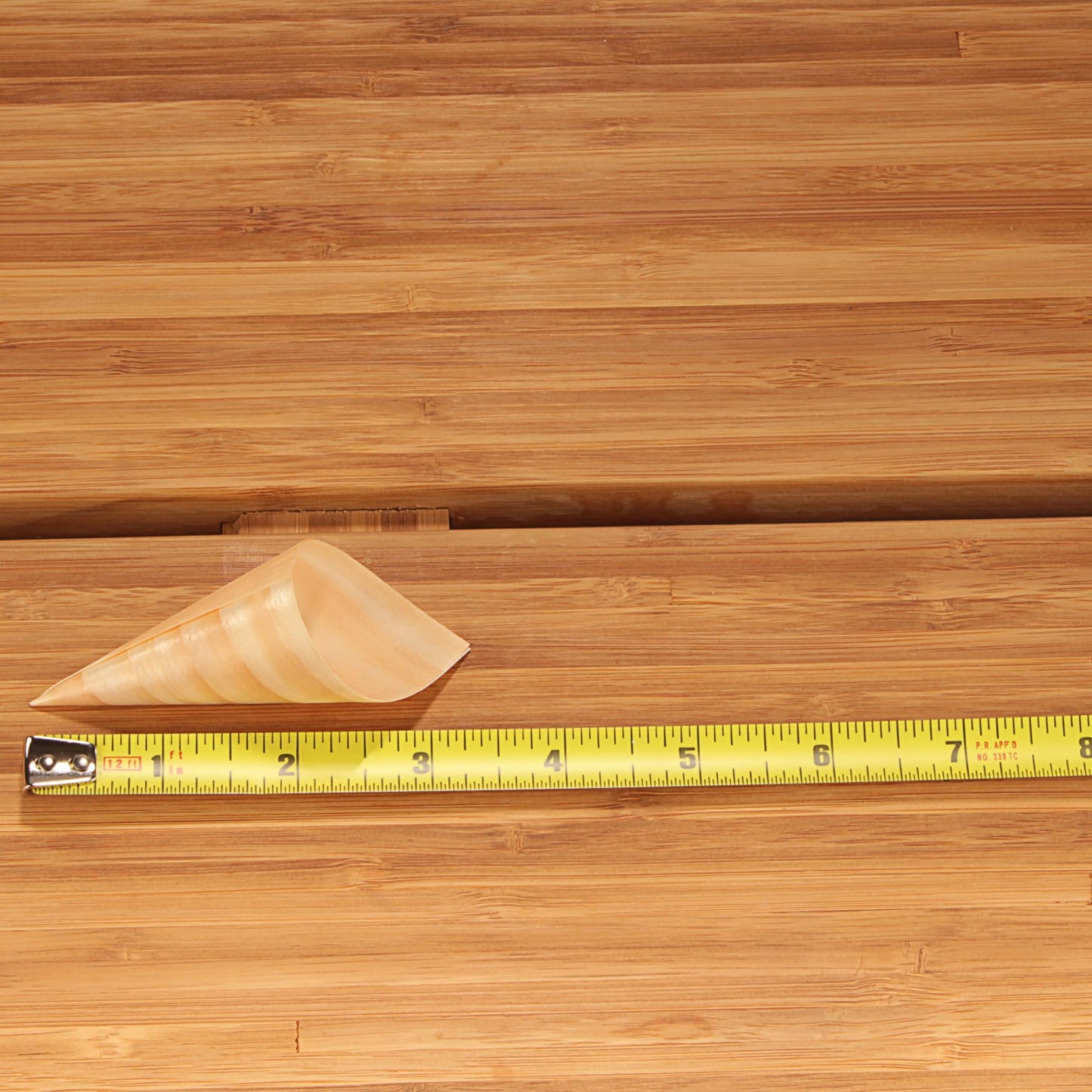 BambooMN - Disposable Food and Appetizer Wood Cones - 3.1" x 1.5" - 100 Pieces