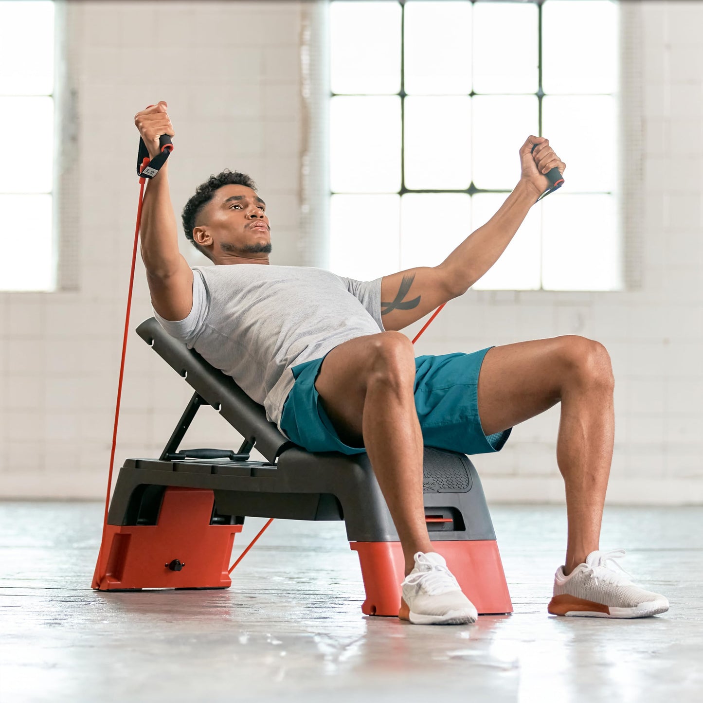 Reebok Deck Multipurpose Adjustable Bench Aerobic Strength Training Incline and Decline2