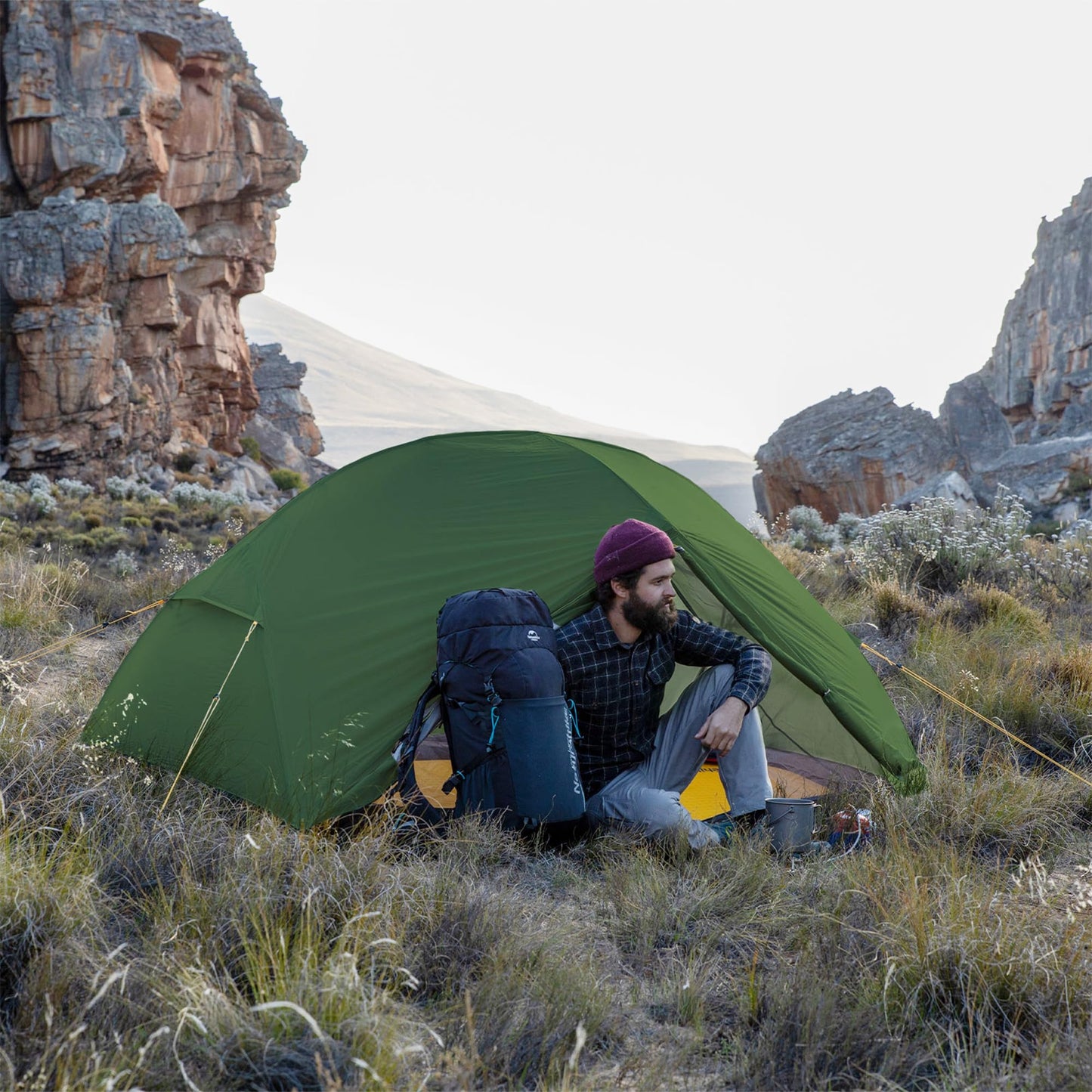 Naturehike Mongar 2 Person Backpacking Tent, 3 Season Camping Tent Ultralight Double Layer Free Standing Two Person Tents for Camping Hiking Cycling