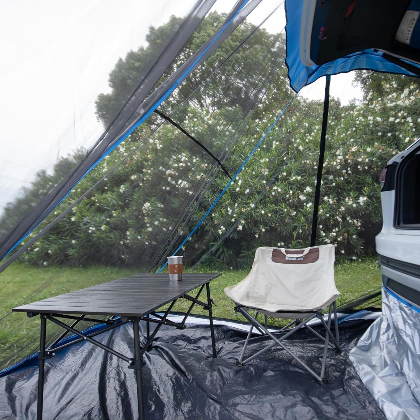 aomxay SUV Tent for Camping and Hiking, Lightweight with Rainfly and Tent Stakes, 6' x 6.5' Universal Tailgate Tent for Cars, SUVs, Trucks, Hatchbacks