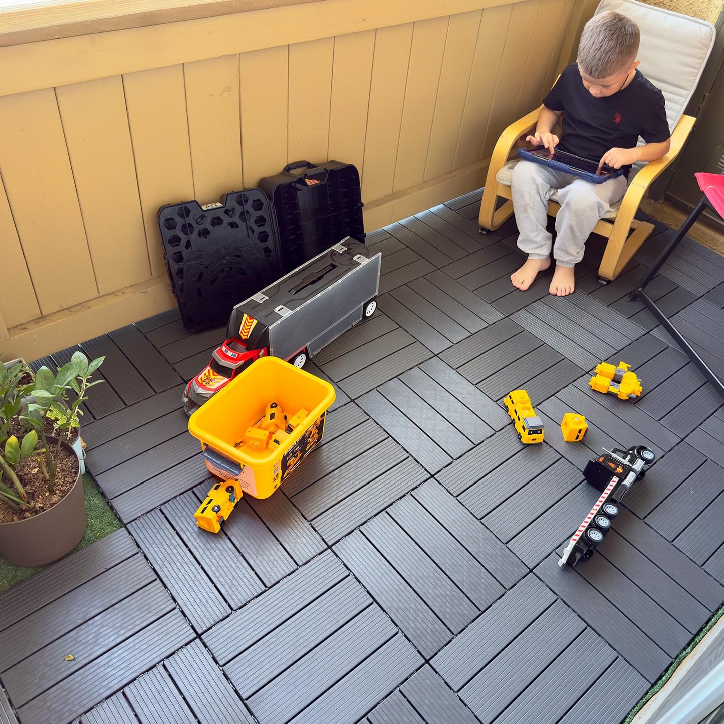60 Pack Plastic Interlocking Deck Tiles, 60 sq. ft Patio Deck Tile, 12"x12" Indoor Outdoor Non-Slip and Waterproof Patio Floor Decking Tiles for Garden Yard Walkway Balcony Porch Poolside, Dark Gray