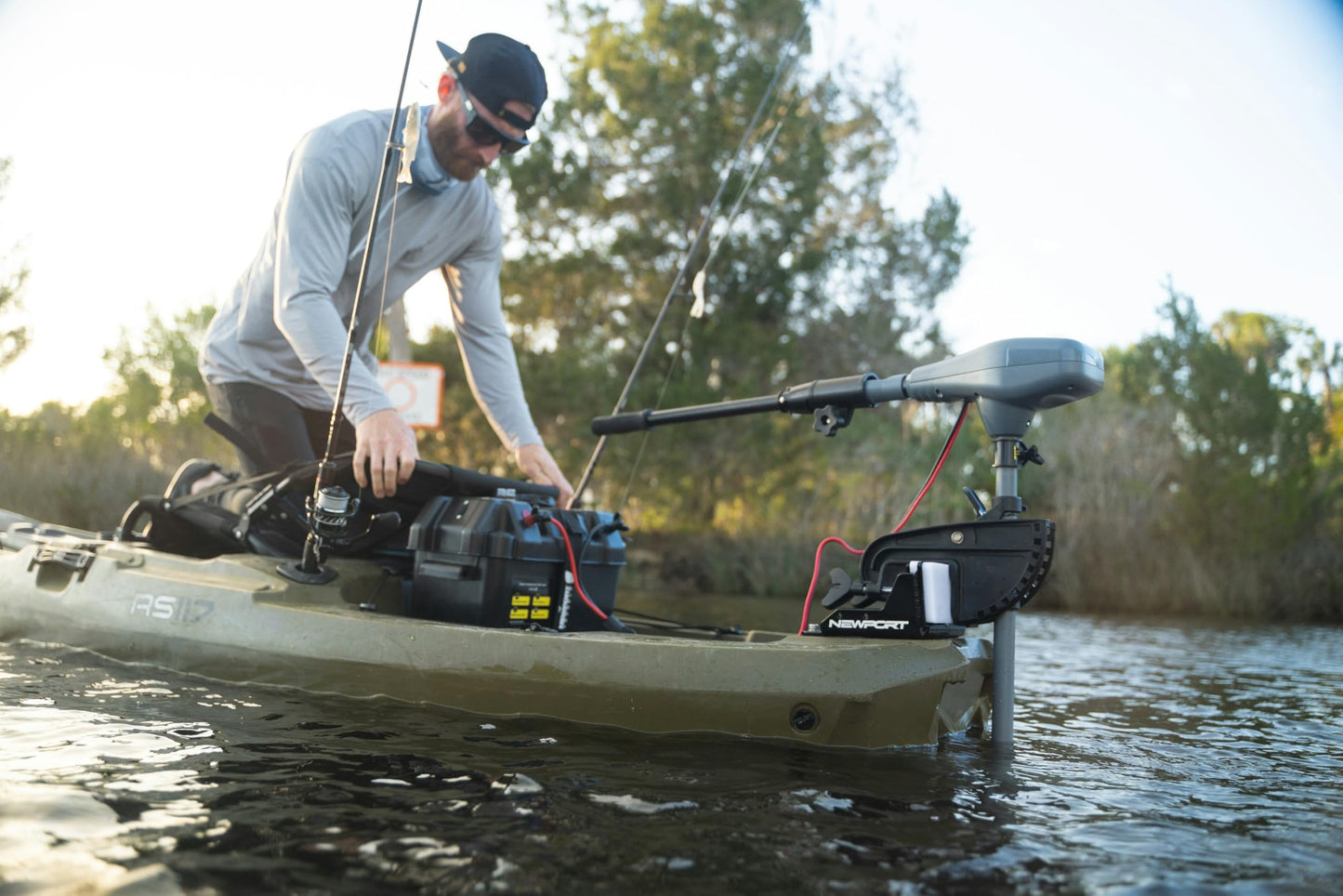 Newport Trolling Motor Transom Motor Mount - Kayaks - Freshwater and Saltwater - 1 Size, Gray