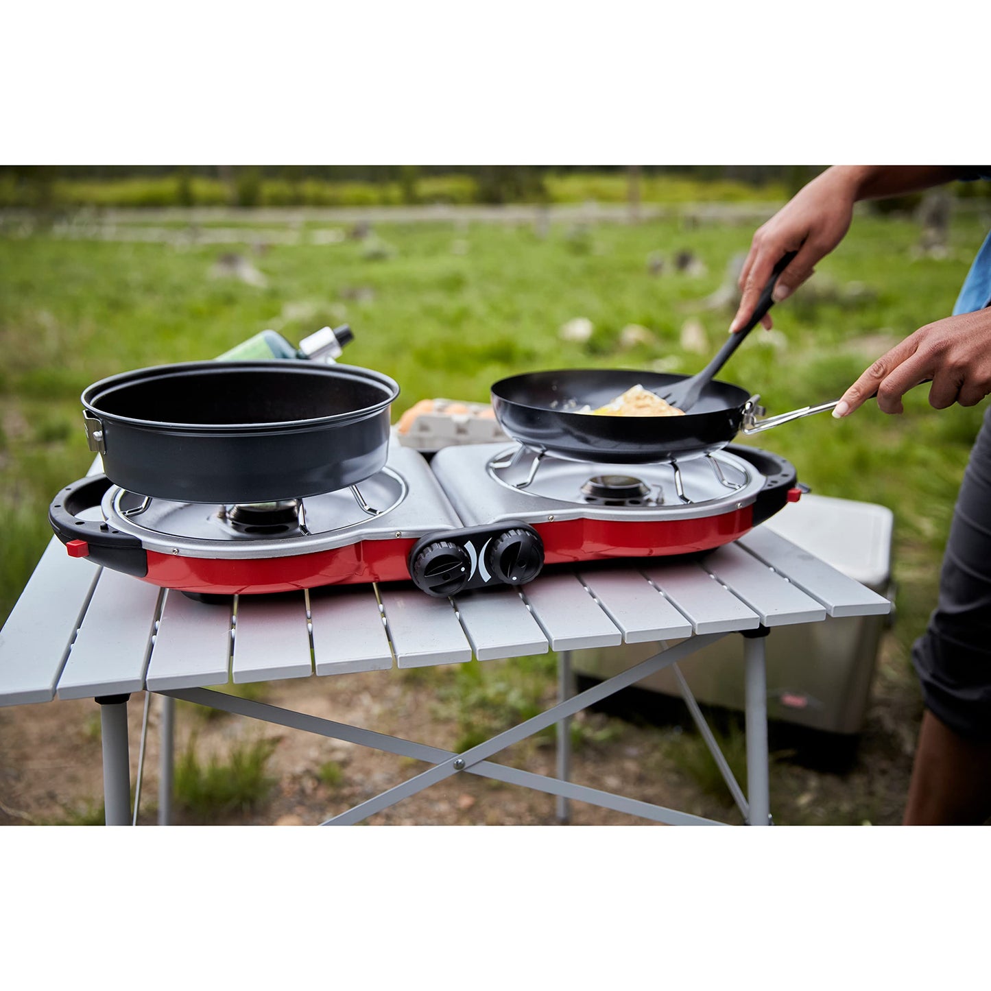 Coleman Fold ‘N Go 2-Burner Propane Stove, Dual Adjustable Burners with 20,000 BTUs of Power & InstaStart Ignition, Great for Camping, Tailgating, Grilling, & More