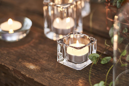 L'ner Tea Light Candles – Set of 100 Unscented Tea Lights – Burns Aprx. 4 Hours – Party & Ambience Candles – Restaurant Decorations
