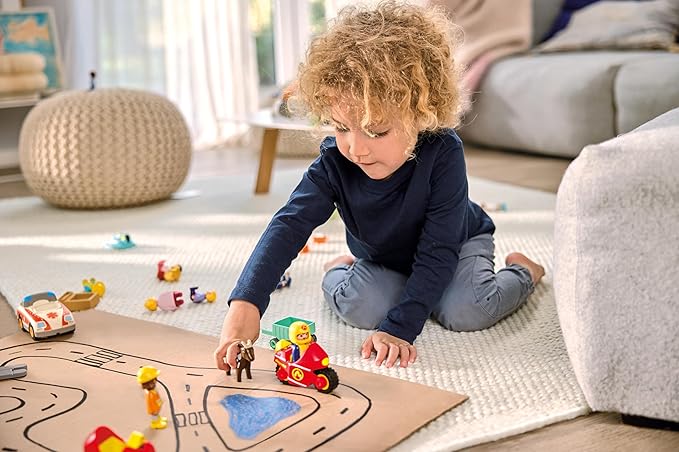 PLAYMOBIL Junior: Everyday Heroes