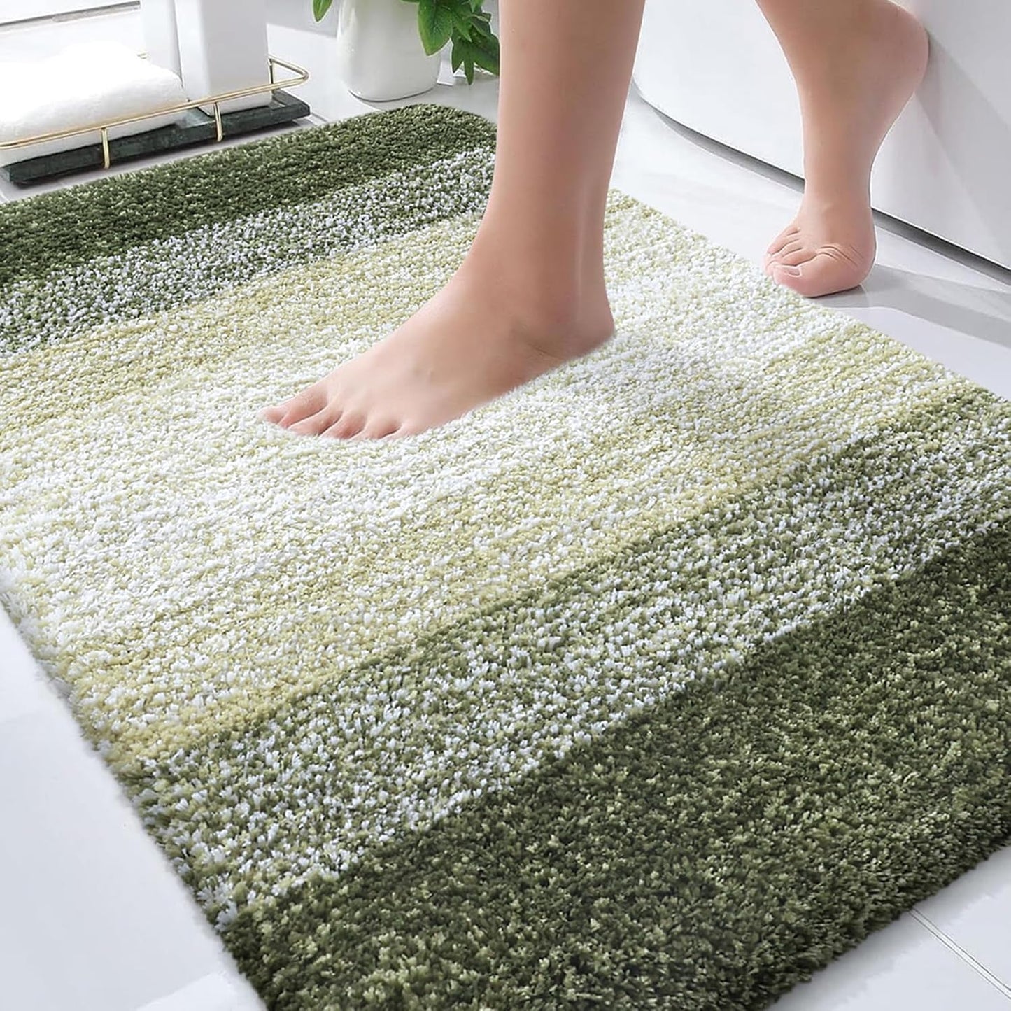 OLANLY Bathroom Rugs - Extra Soft Microfiber Mat | Quick Dry, Machine Washable, 30x20, Dark Green