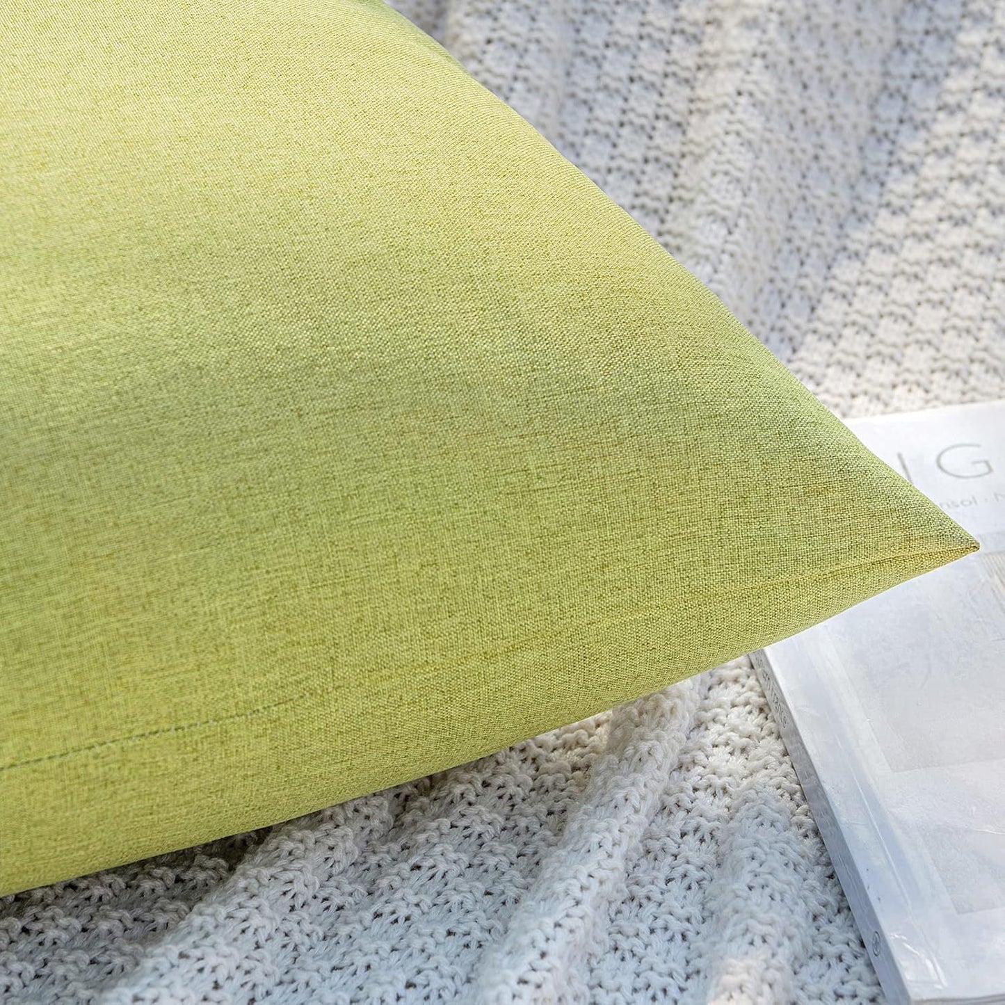 MIULEE Waterproof Outdoor Throw Pillow Covers - Pack of 2 Faux Linen Cushion Cases | 20x12 Inch Moss Green