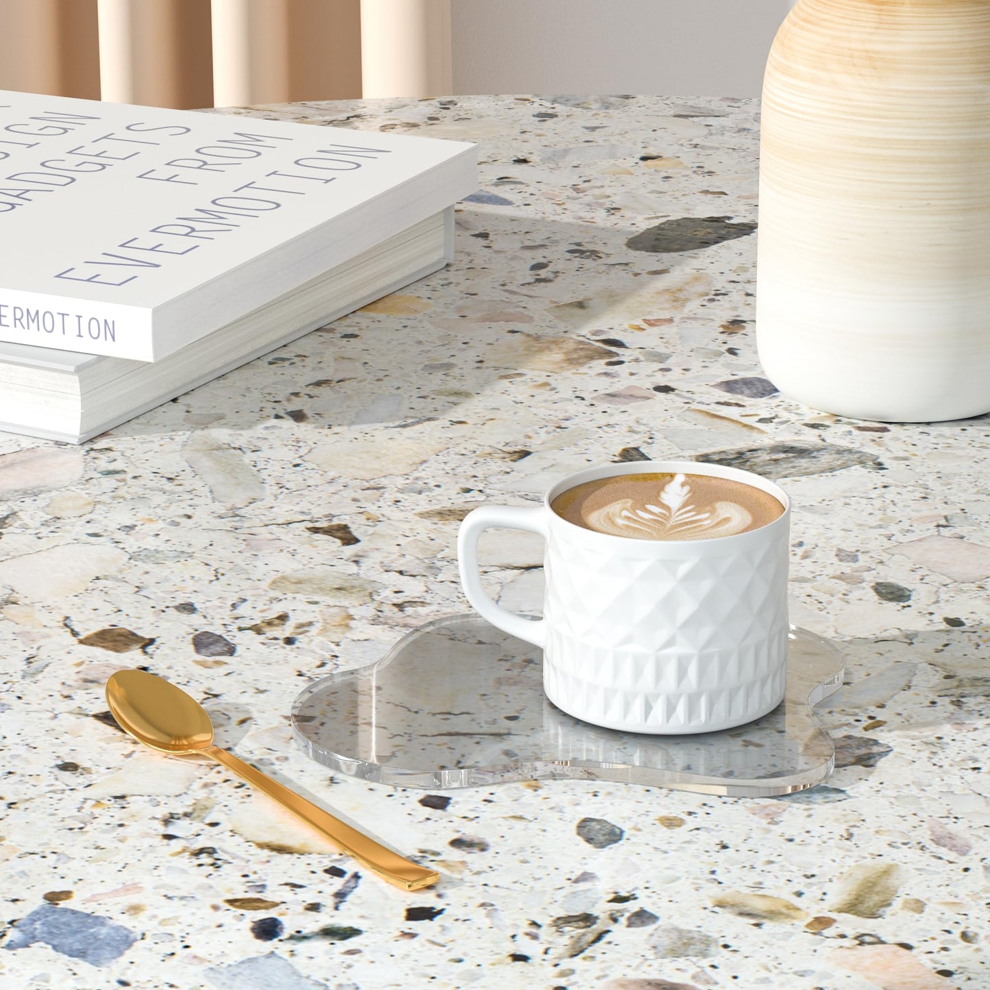 Leadiy Acrylic Coaster Decorative Plates, Irregular Bar Drink Coaster, Clear Cloud Shape Coffee Cup Coaster, Perfect for Tabletop Protection and Accessories Display.(Clear)