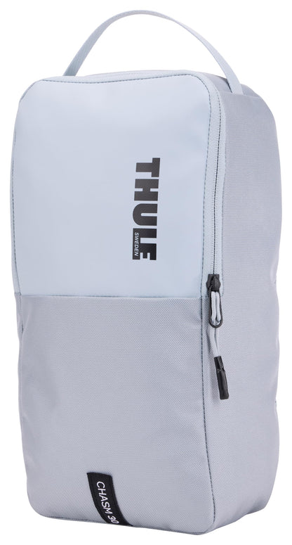 Thule Chasm 30L Duffel Bag, Weather-Resistant Materials, Easy Packing, Converts to Backpack, Internal Pockets, Travel-Ready