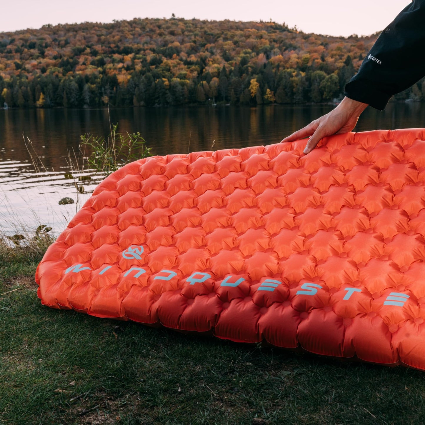 WINDQUESTER Elevate X Inflatable Sleeping Pad – 4-Season Lightweight Camping Mattress, ASTM R-Value 7.5, Durable Waterproof Nylon, Compact Backpacking Sleeping Mat for Winter Trekking & Extreme Cold