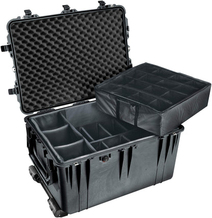 Pelican 1660 Case with Padded Dividers (Black)