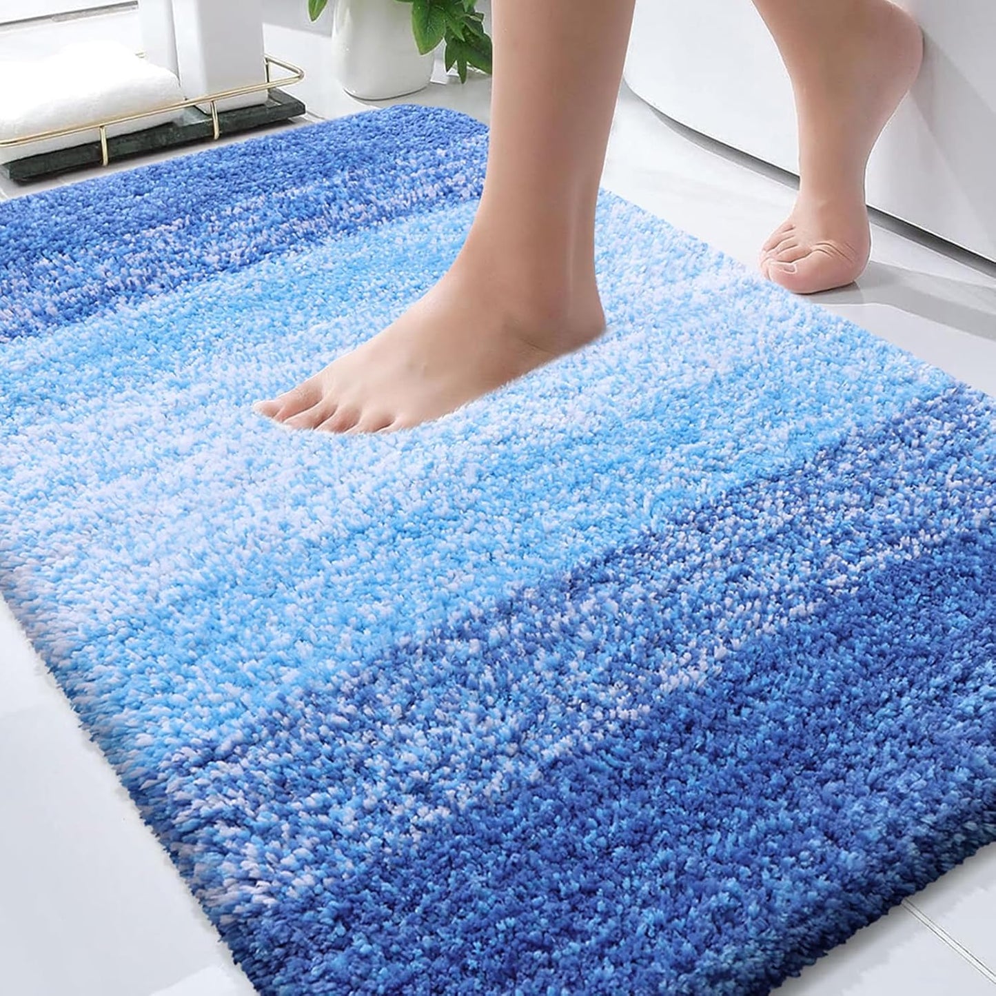 OLANLY Bathroom Rugs - Extra Soft Microfiber Mat | Quick Dry & Washable 30x20, Light Royal Blue