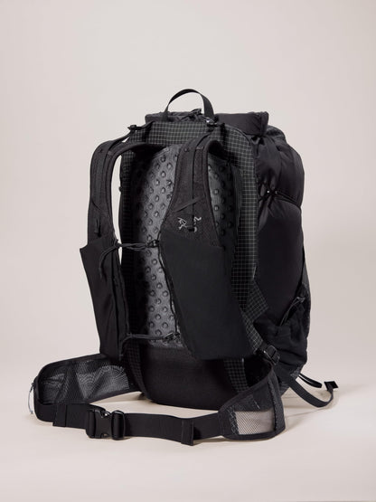 Arc'teryx Aerios 35 Backpack | Precision-Fit Ultralight 35L Hiking Pack | Black, Tall