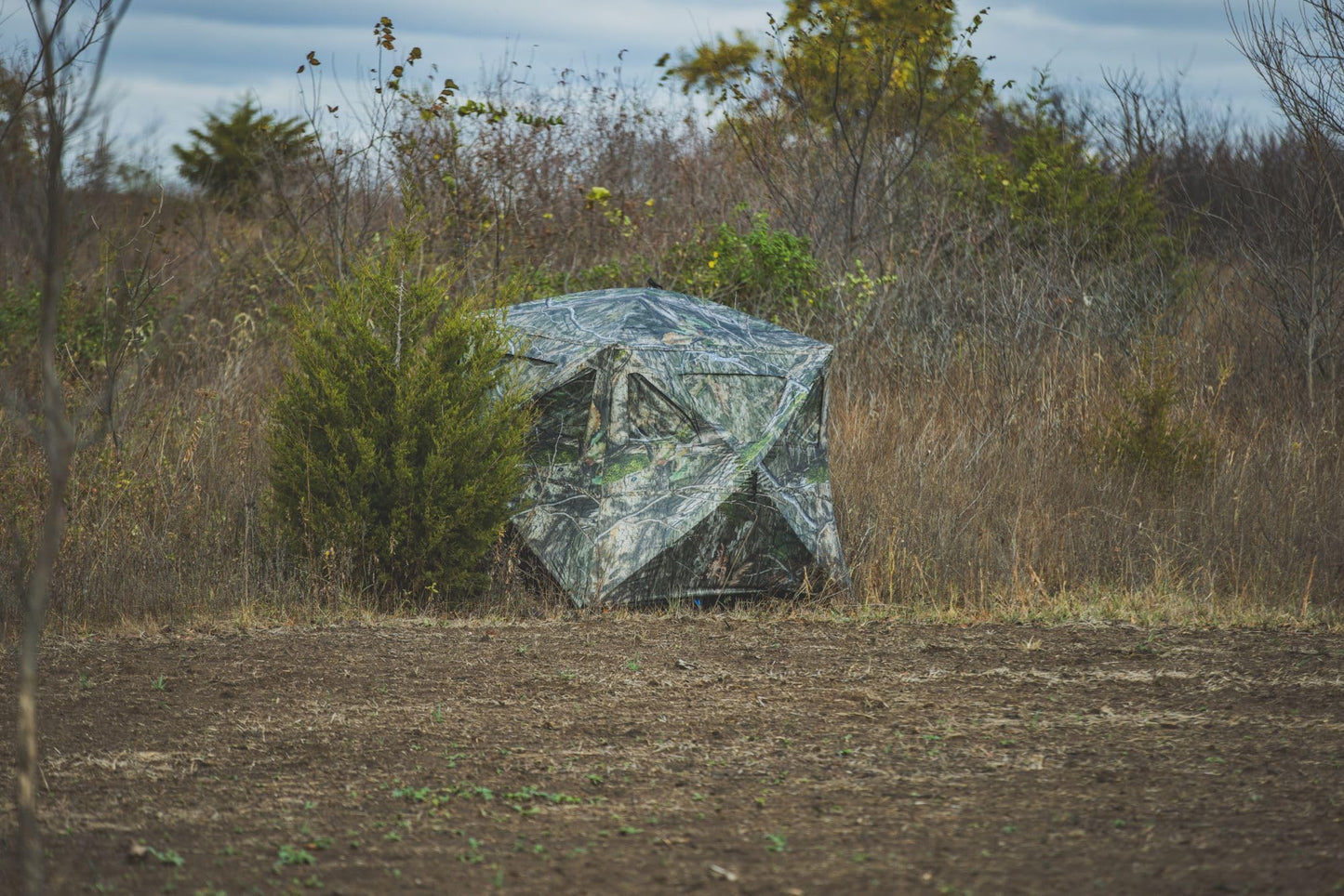 Ameristep Care Taker Magnum Wide Bottom / 75X75X66 Footprint / 80" Shooting Width/MO DNA XL