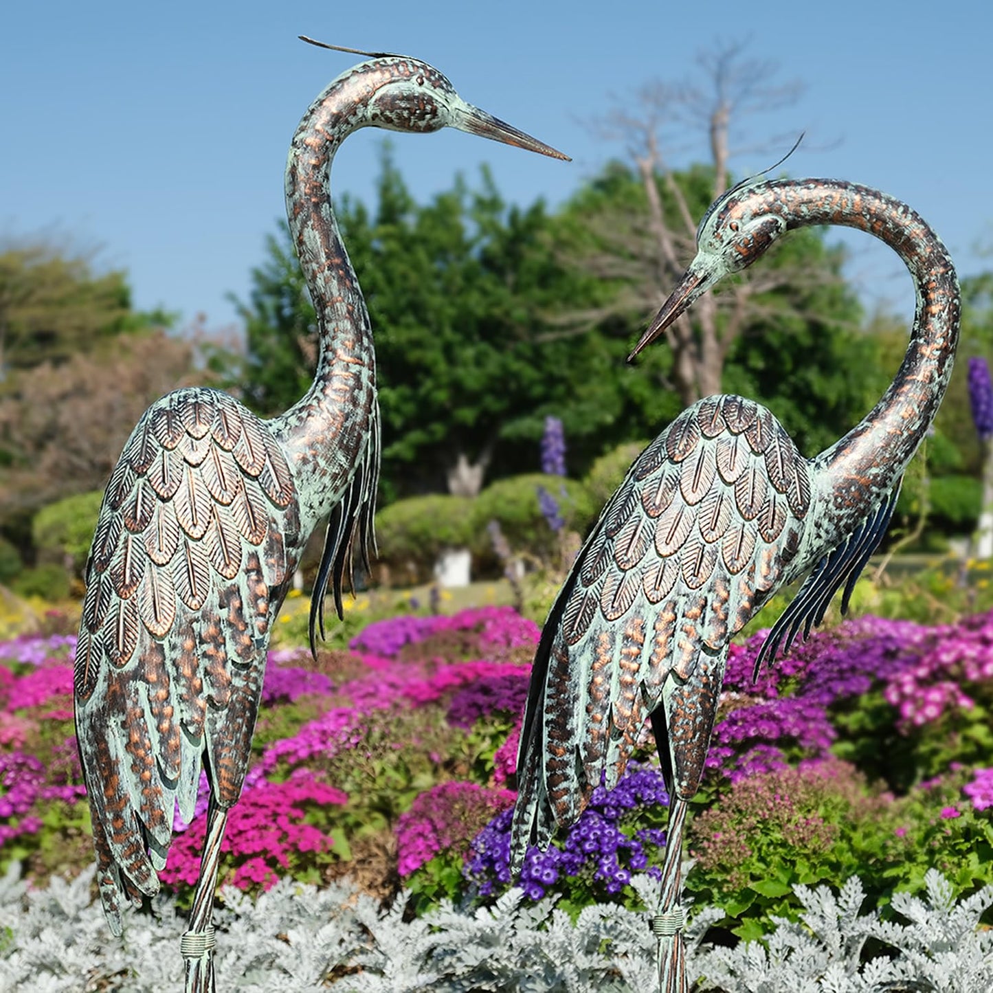Kircust Garden Crane Statues, Standing Metal Patina Heron Decoy Outdoor Statue, 42-46 Inch Bird Yard Art for Patio Lawn Pond, Set of 2