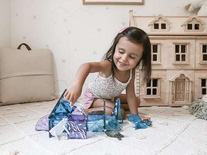 MAGNA-TILES Arctic Animals 25-Piece Magnetic Construction Set The ORIGINAL Magnetic Building Brand