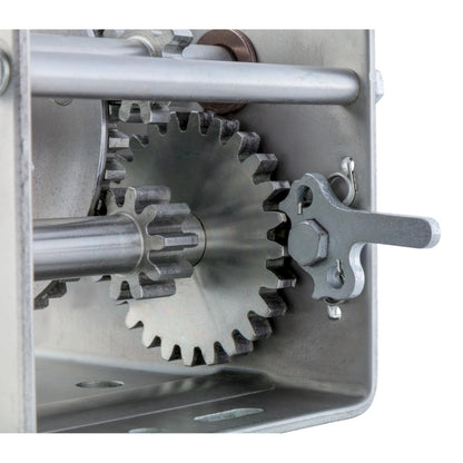 CURT 29520 Hand-Crank 2-Speed Winch, 2,000 lbs, 4.1:1 High, 10.25:1 Low Gear Ratio, 10.6" Handle