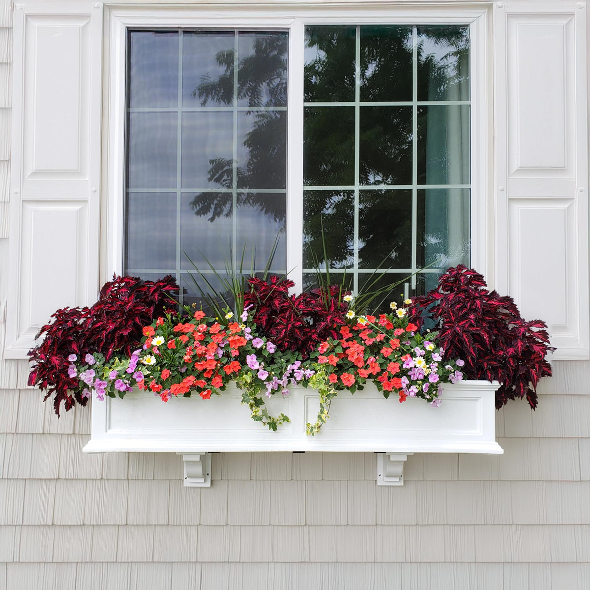 Mayne Fairfield 4ft Window Box - White - Durable Self Watering Resin Planter with Wall Mount Brackets, Plastic (5823-W)