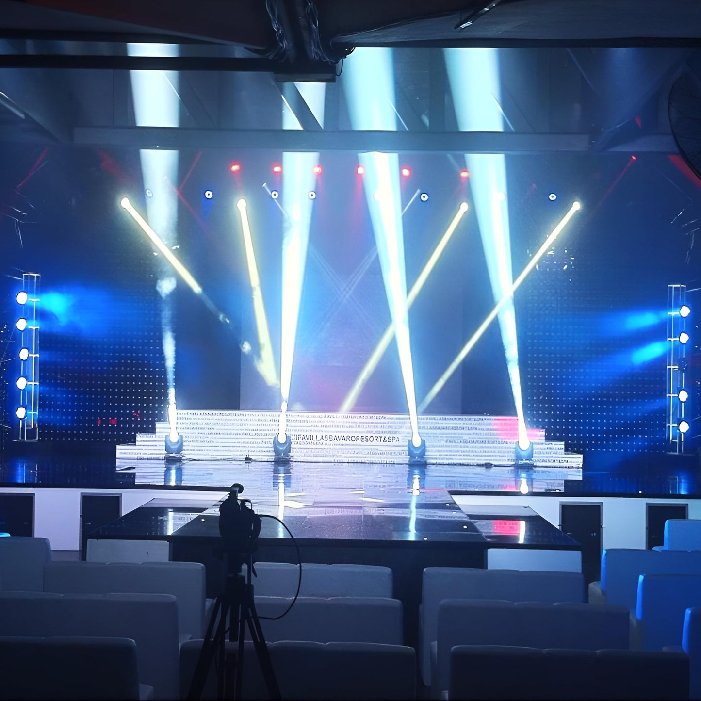 JUNMAN 6 Channel L14-30 to 12 Edison Power Distro Distributor Box for Stage DJ Lighting Party Event Show