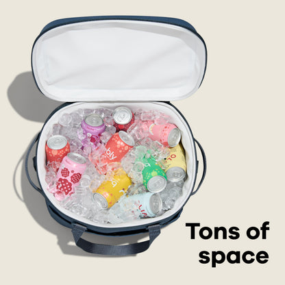 Hydro Flask Carryout Cooler - Insulated Portable Soft Cooler - 30 L Capacity in Shale Gray