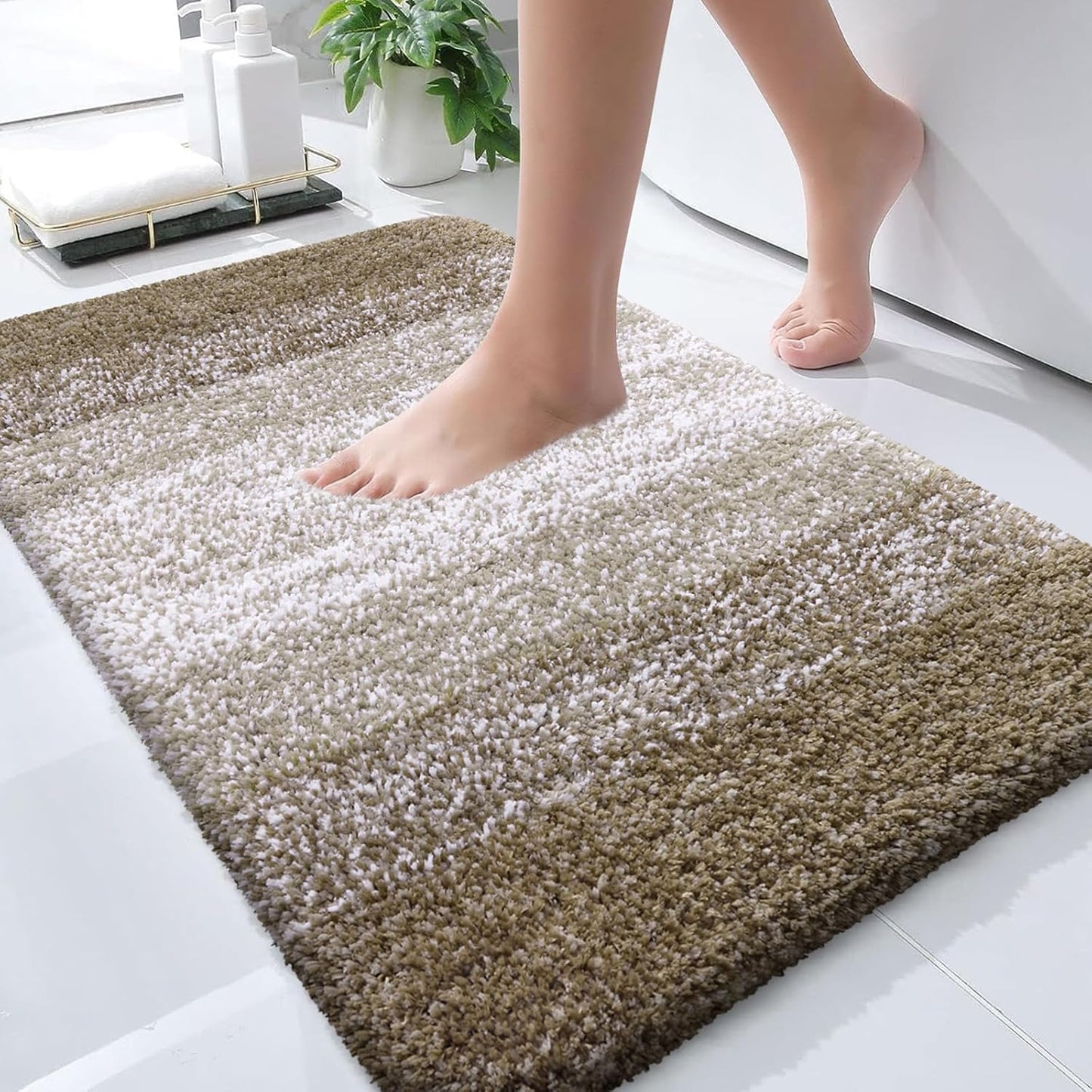 OLANLY Large Bath Rug Mat - Extra Soft Microfiber, Quick Dry, Machine Washable | 44x32 Coffee Color
