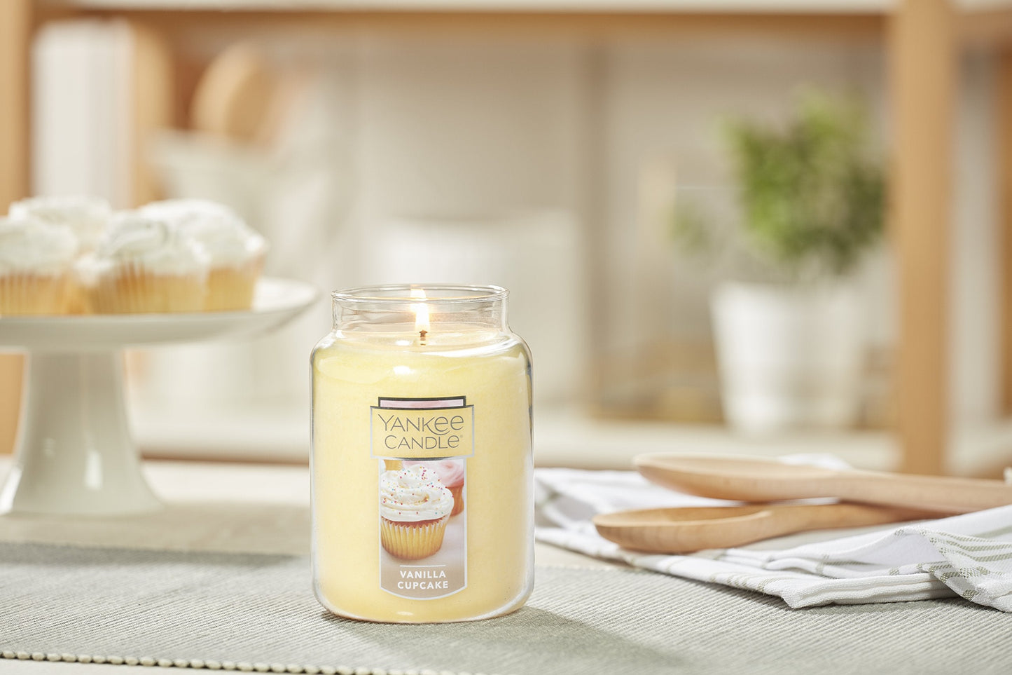 Yankee Candle Vanilla Cupcake Scented Classic 22oz Large Jar Single Wick Candle Over 110 Hours of Burn Time Ideal for Creating Relaxing Ambience