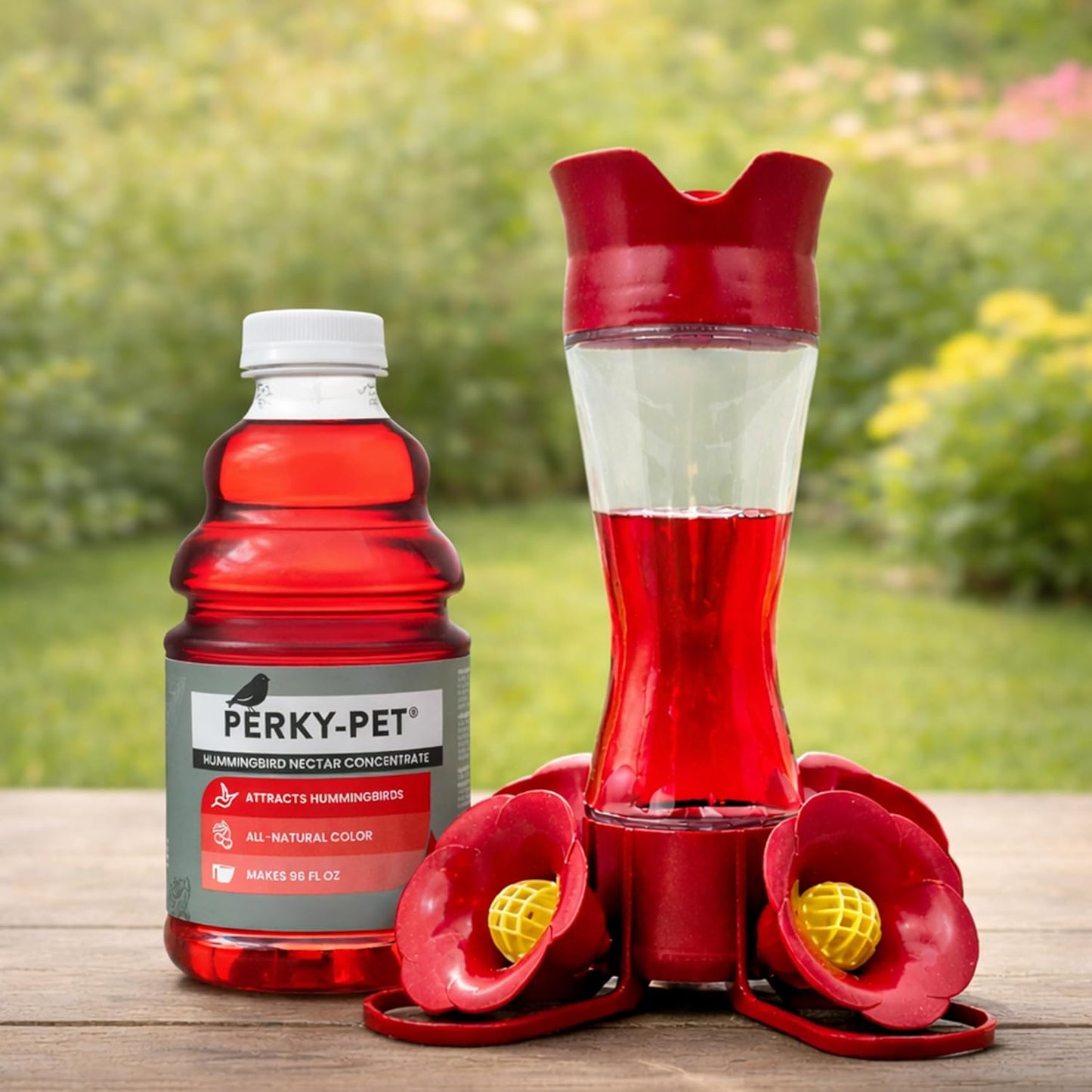 Perky-Pet Hummingbird Nectar Concentrate - 32 oz | Makes 96 FL OZ of Red Nectar for Feeders