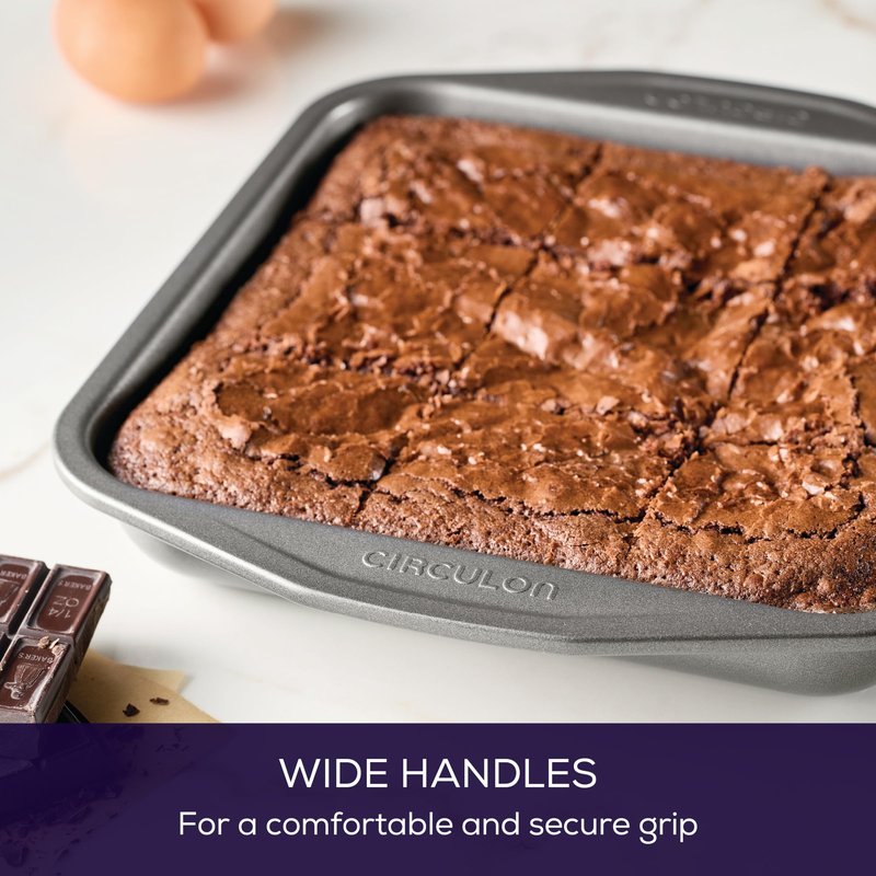 Circulon 51135 Total Nonstick Baking Pan / Nonstick Cake Pan, Square - 9 Inch, Gray