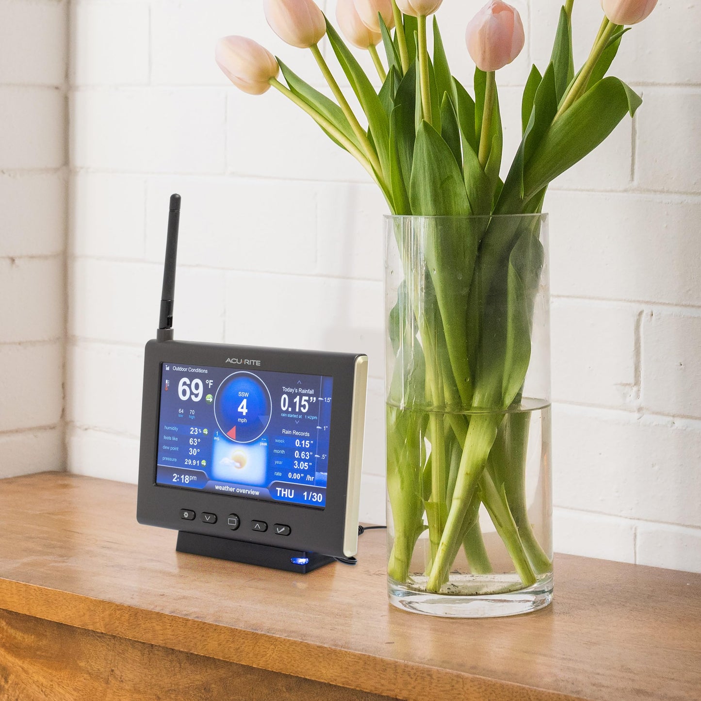 AcuRite Iris Weather Station with HD Display, Power Supply Base, Indoor/Outdoor Thermometer and Hygrometer for Temperature and Humidity, Rain Gauge, Wind Speed/Direction, and Built-in Barometer