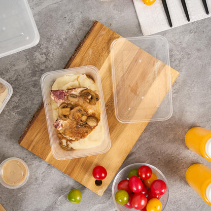 Restaurantware Plastic Containers 300 Pack of 34 oz with Lid Rectangular Clear Food Storage Containers Microwavable Stackable Lightweight Meal Prep Boxes for Take Out