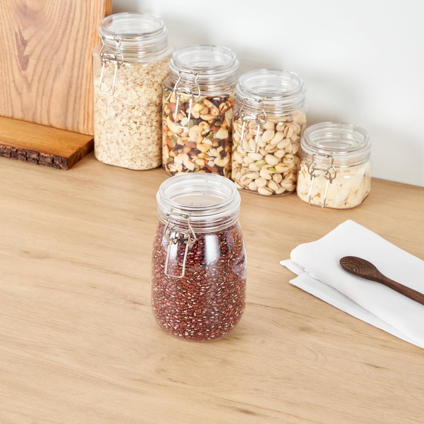Restaurantware-Met Lux 39 Ounce Mason Jars, 20 Airtight Storage Jars With Lids - Rubber Gasket, Wide Mouth, Clear Plastic Round Canisters, Durable, For Kitchen And Pantry Storage Of Bulk Dry Food
