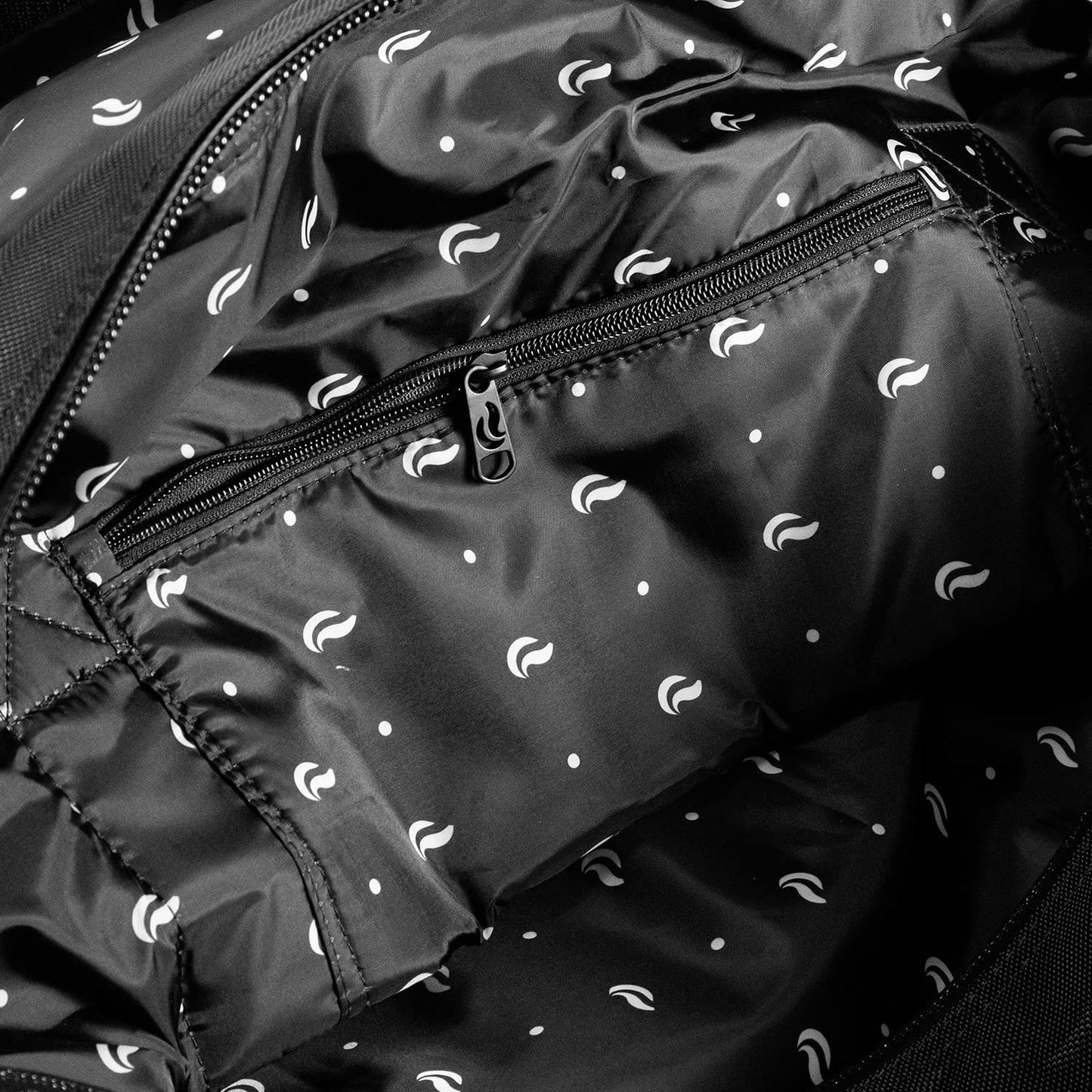 Skunk Large Duffle "Midnight Express XL" - Smell Proof - Water Proof (Navy/Leather)