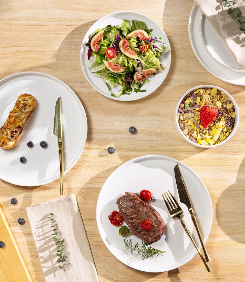 TheTerra Ceramic Dinnerware Sets for 4, 12 Pieces Porcelain Lightweight Plates and Bowls Sets, Scratch Resistant Dish Set, Oven & Microwave & Dishwasher Safe, Bright White
