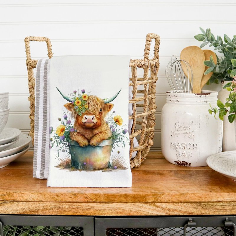 AnyDesign Highland Cow Kitchen Dish Towel 18 x 28 Inch Rustic Farmhouse Dishcloth Seasonal Cute Cow Decorative Hand Tea Towel for Kitchen Home Cooking Baking Cleaning, 2 Pcs
