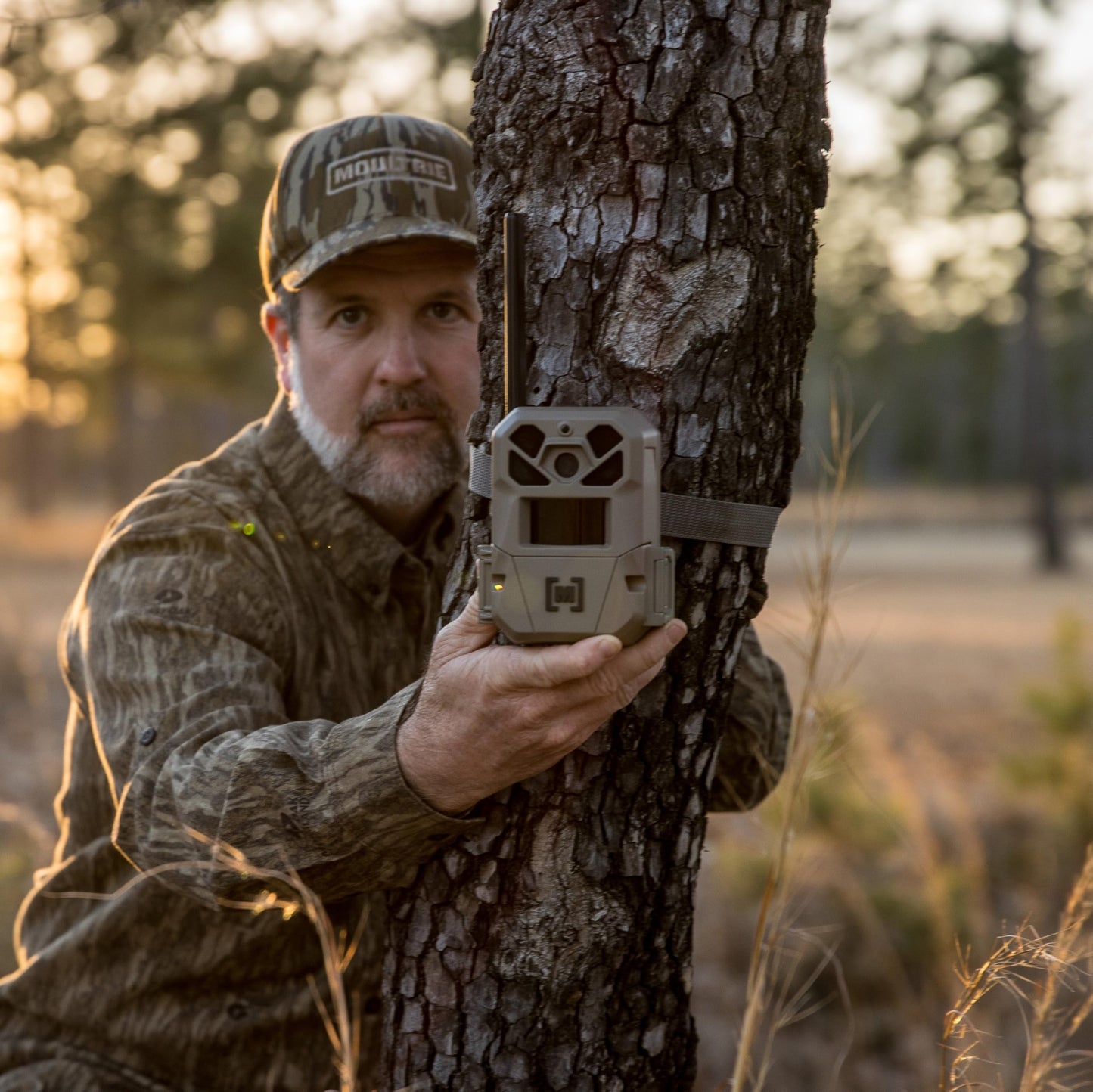Moultrie Edge 3 PRO Cellular Trail Camera - 50MP Image Sensor - 1440p QHD Video with Audio - AI Buck Detection - GPS - 0.3s Trigger - No-Glow Flash