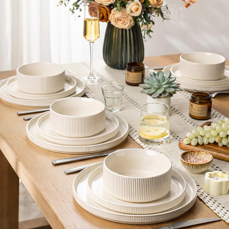 GBHOME Stoneware Dinnerware Sets for 6, 18 Pieces Ceramic Ribbed Plates and Bowls Set, Reactive Glaze Stackable Plate Sets, Scratch Resistant Dishes, Microwave & Dishwasher Safe
